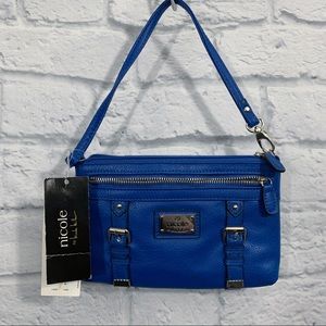 💰 2 For $18 💰 Nicole by Nicole Miller Wristlet